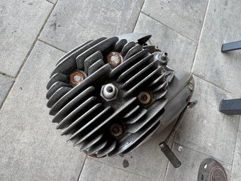 Motor Jawa 250 353 - 5