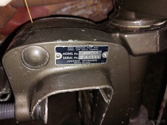 Závěsný lodní motor JOHNSON  Seahorse 4HP - 5