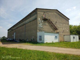 Pronájem/prodej výrobní a skladové haly v Dašicích 2500m2 - 5
