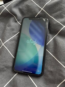 iPhone 11, 128GB - 5
