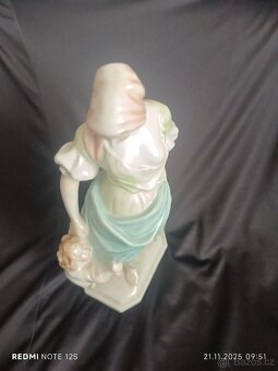 Porcelánová soška herend hvngary - 5
