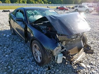 Ford mustang 2013 díly - 5