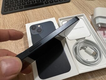 iPhone 13 míjí 128gb midnight - 5