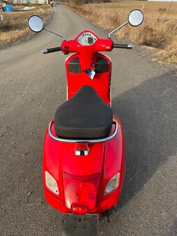 Vespa GTS 250 - 5