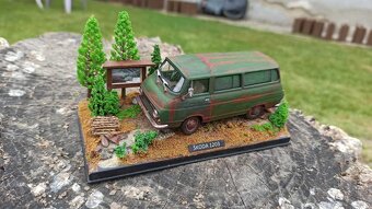 Škoda 1203 - les 1:43 diorama - 5
