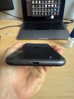 iPhone 11 128GB Black - 5