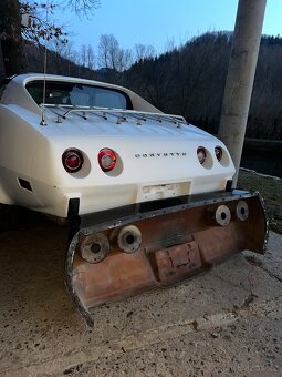 Chevrolet corvette C3 náhradní díly - 5