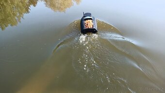 Zavážecí loďka s GPS - 5