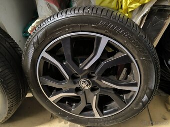 ALU kola Toyota Yaris 4x100 r16 Originál, pneu 6mm+TPMS - 5