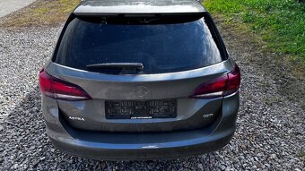 Opel Astra,  1.6 CDTI 136hk sports tourer. Poškozené - 5