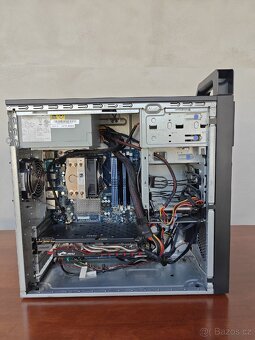 Prodám tower PC Lenovo s Xeon procesorem - 5
