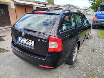 Skoda Octavia 1.6 TDI DSG - 5