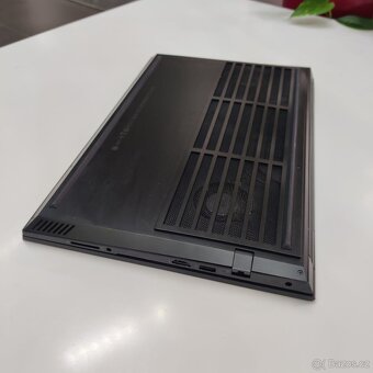 Herní notebook HP OMEN 15,RTX 2070,32gb Ram,SSD 1TB,RGB - 5