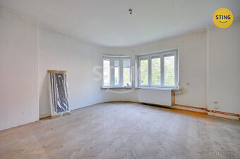 Vila se dvěma bytovými jednotkami a zahradou, Sumíno, 132280 - 5