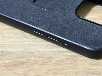 Peak Design Everyday Case pro iPhone 15 Pro - 5