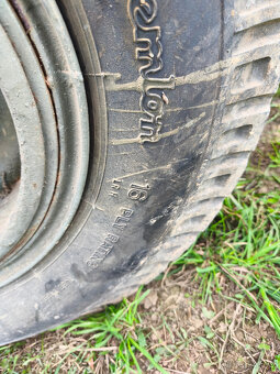 Disky s pneu 8,25-15, vlek 5 tu - 5