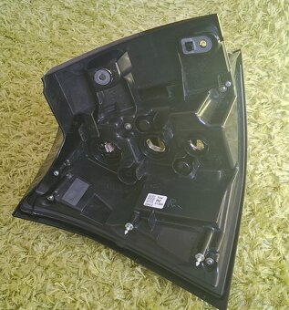 Z - P světlo Suzuki S-cross 23, origo, stav nového - 5