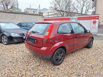 Ford Fiesta 1.3i 44KW - 5