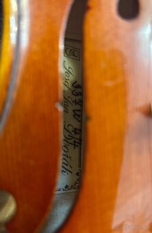 Housle 4/4 - 5