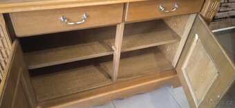 Rustikální komoda středně tmavý dub - 5