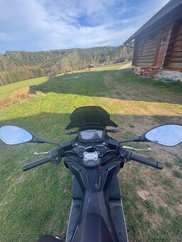 Aprilia 125 sr gt - 5