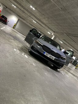BMW xDrive 530 - 5