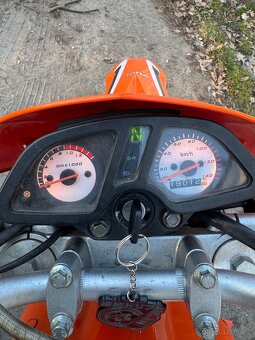 Yuki sm 125 - 5