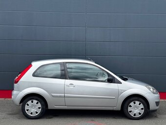 Ford Fiesta 1.3i , jen 143 000km, bez koroze, servisovaný - 5