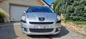 Peugeot 5008 1,6Hdi 82kW, M6, 3/2012. 98000km - 5