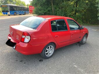 Renault Thália - 5