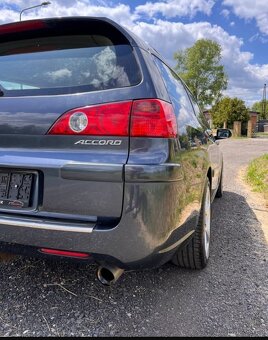 Honda Accord 2.4 - 5