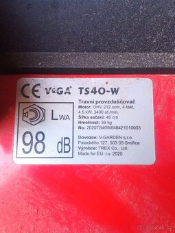 Provzdušňovač trávníku Vega - 5