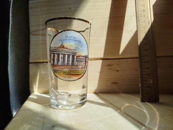 HRADČANY 100% STAV MALOVANÁ UPOMÍNKOVÁ SKLENICE - 5