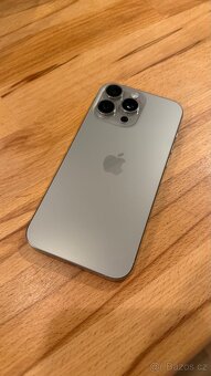 Prodám Apple iPhone 16 Pro Max 256GB Natural Titanium - 5