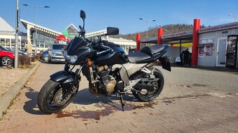 Kawasaki Z750 - 5