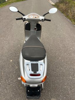 Vespa ET 4-125 - 5