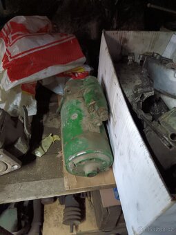 Prodej motoru traktor super 50 - 5