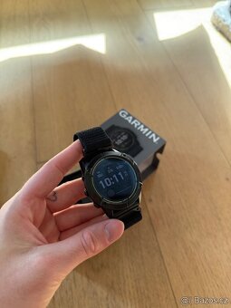 Garmin Enduro Solar Carbon - 5