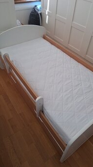 Dětská postel Ourbaby se zábranou s vílou - 5