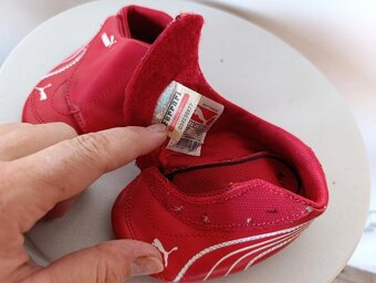 Capáčky Puma Ferrari 13cm - 5