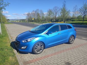 Prodám Hyundai i30 - 5