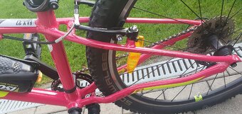 Divci juniorske kolo Superior Fly 27,5 - 5