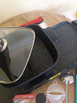 Multifunkční elektrická pánev / gril, 2400 W - 5