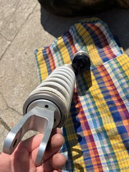 Zadní Tlumič WP - 5