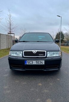 Škoda Octavia 1.8t RS 175tis - 5