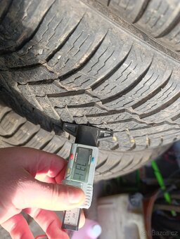 195/60 R15 zimni pneu - 5