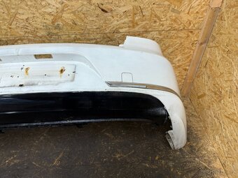 ZADNÍ NÁRAZNÍK VW PASSAT B7 SEDAN - 5