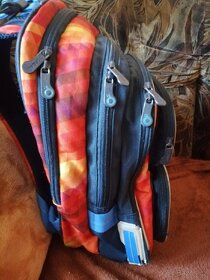 Prodám školní batoh. - 5