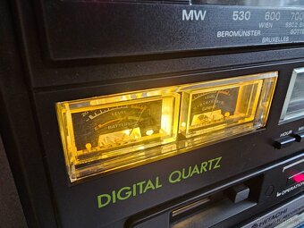 HITACHI TRK 9150 - Made In Japan - 5