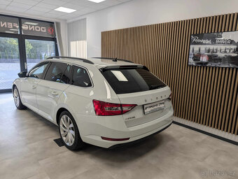 Škoda Superb 2,0 TDI STYLE - 5